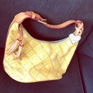 Dooney and Bourke bucket bag